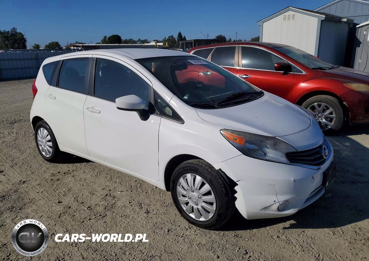 2016 Nissan Versa Note S Plus VIN:3N1CE2CP2GL376170 - 4