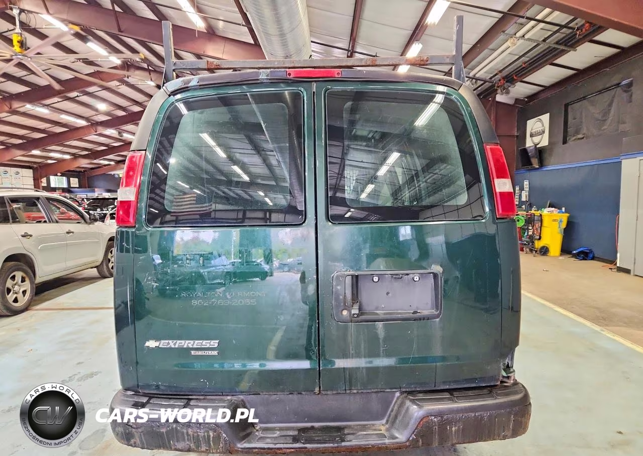 2016 Chevrolet Express G2500 VIN:1GCWGAFF5G1230337 - 6
