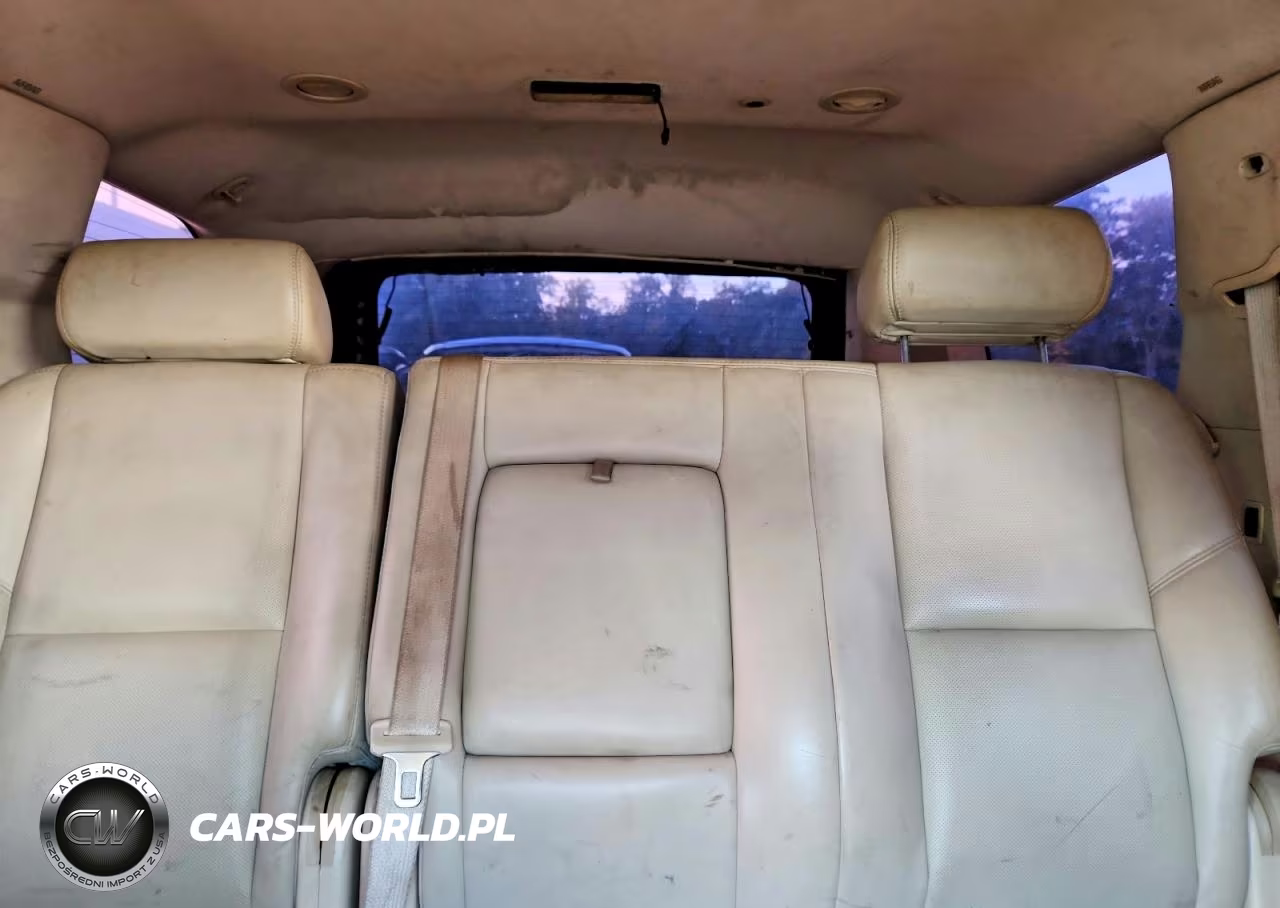 2007 Cadillac Escalade Luxury VIN:1GYFK63887R195872 - 10