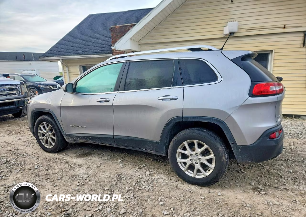 2014 Jeep Cherokee Latitude VIN:1C4PJMCB8EW270078 - 2