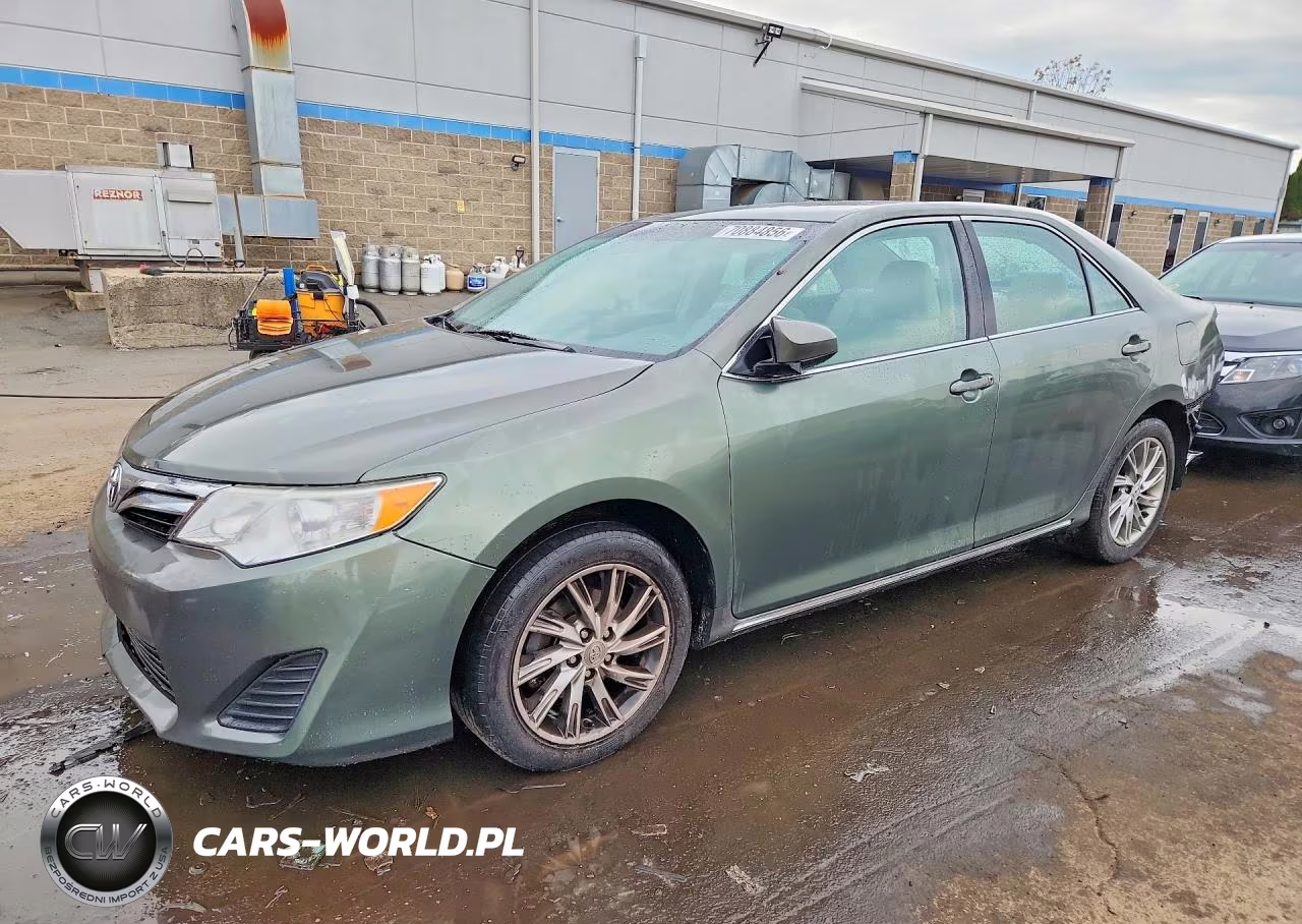 2012 Toyota Camry Le VIN:4T1BF1FK6CU564637 - 1