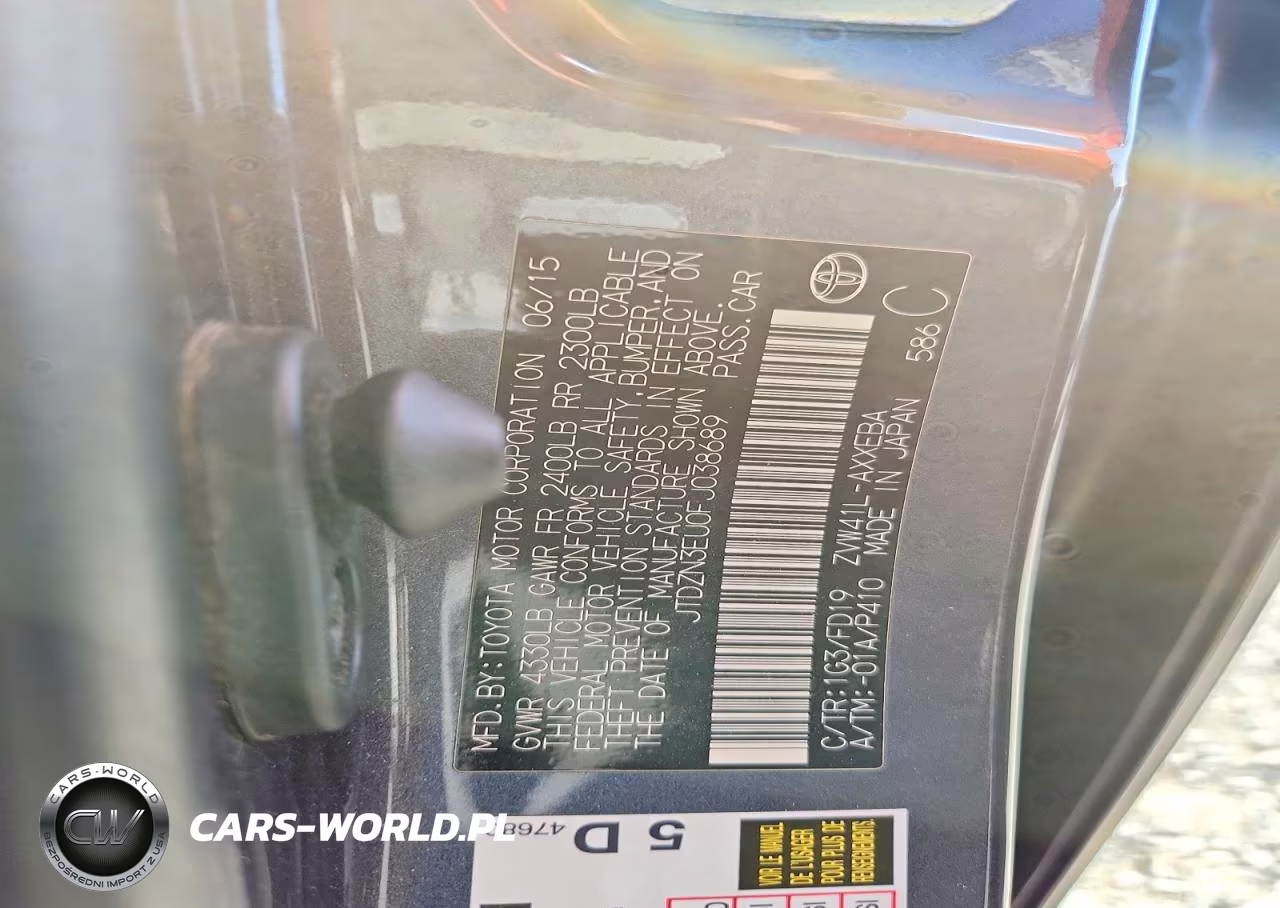 2015 Toyota Prius V Two VIN:JTDZN3EU0FJ038689 - 13