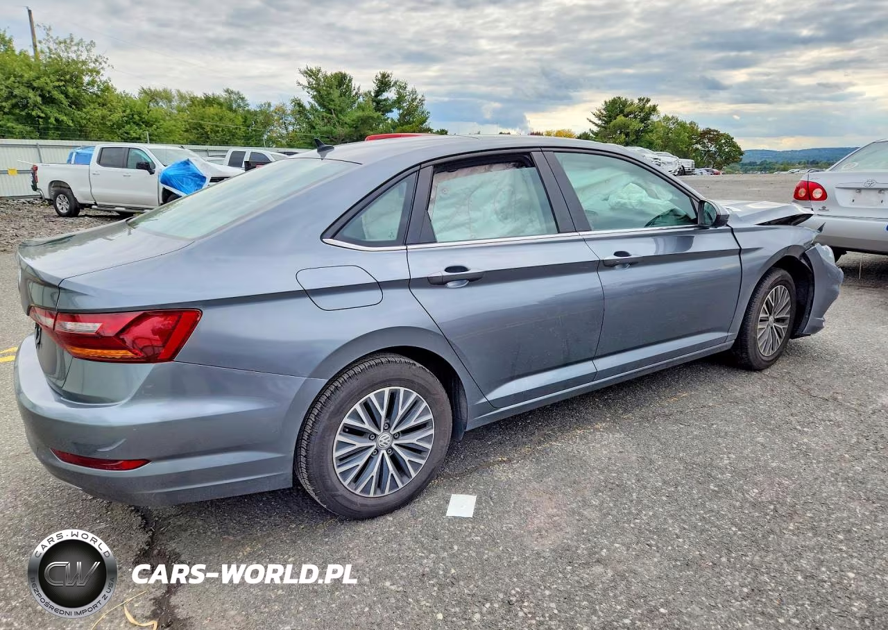 2019 Volkswagen Jetta S VIN:3VWC57BU8KM275653 - 3