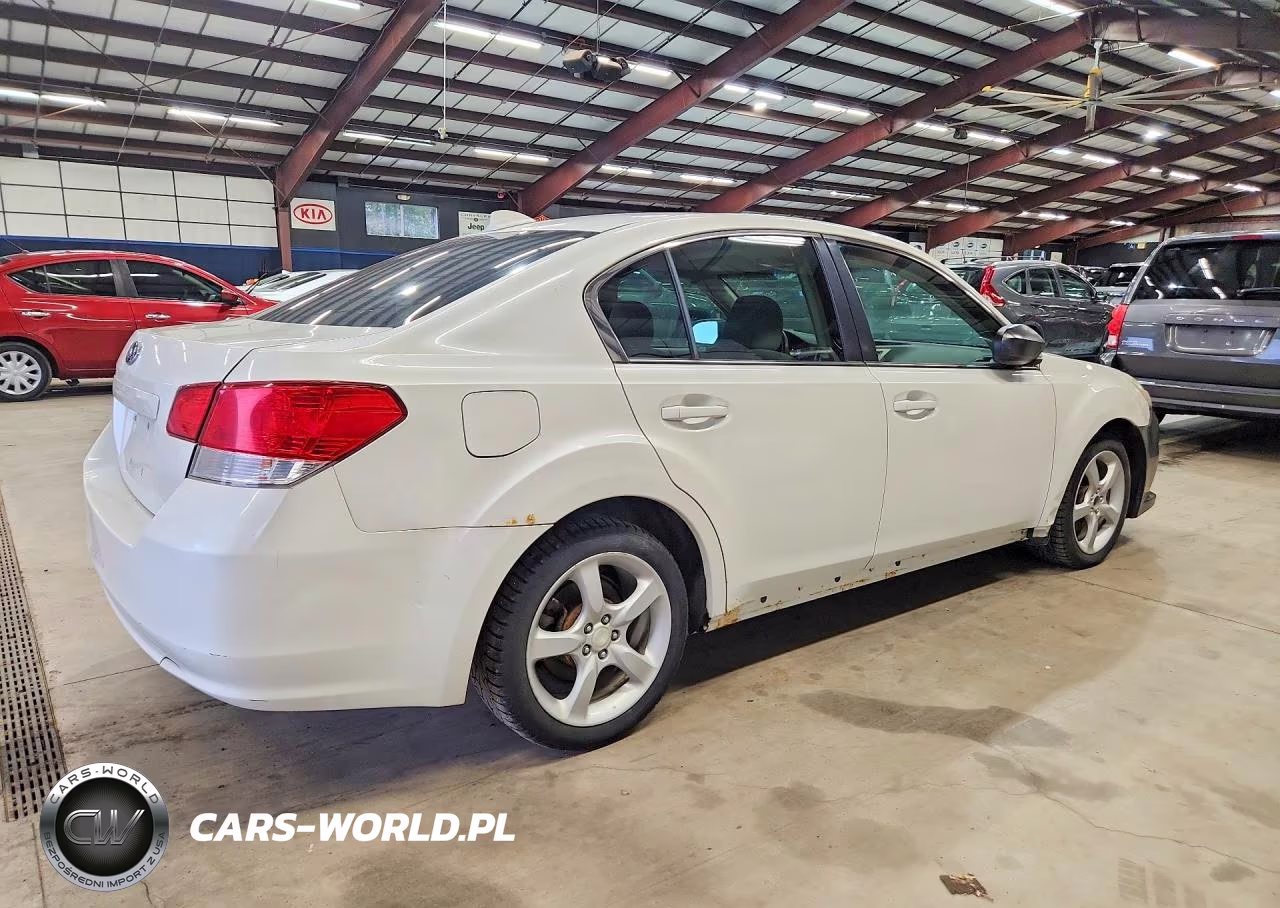 2014 Subaru Legacy 2.5I VIN:4S3BMBA6XE3032892 - 3