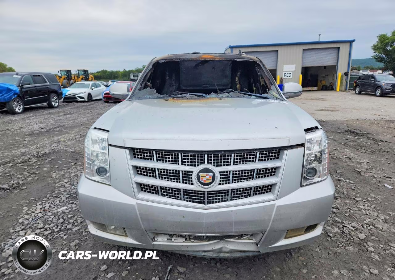 2013 Cadillac Escalade Premium VIN:1GYS4CEF4DR106586 - 5