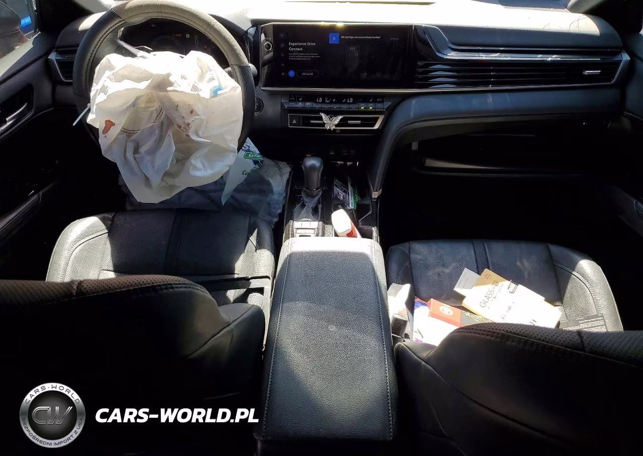2025 Toyota Camry Xse VIN:4T1DAACK9SU132683 - 8