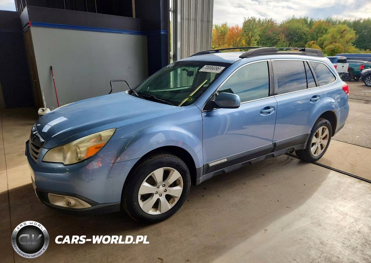 2010 Subaru Outback 2.5I Limited – zdjęcie 1 z 10