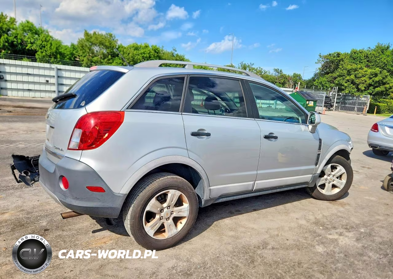 2014 Chevrolet Captiva Ls VIN:3GNAL2EK5ES671883 - 3
