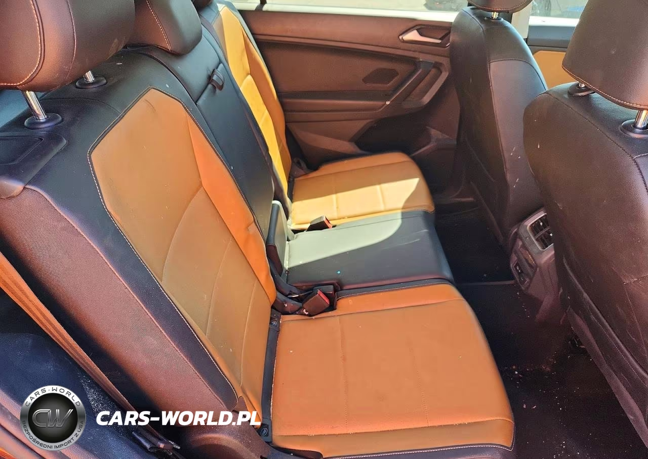 2018 Volkswagen Tiguan Se VIN:3VV2B7AX7JM162943 - 11