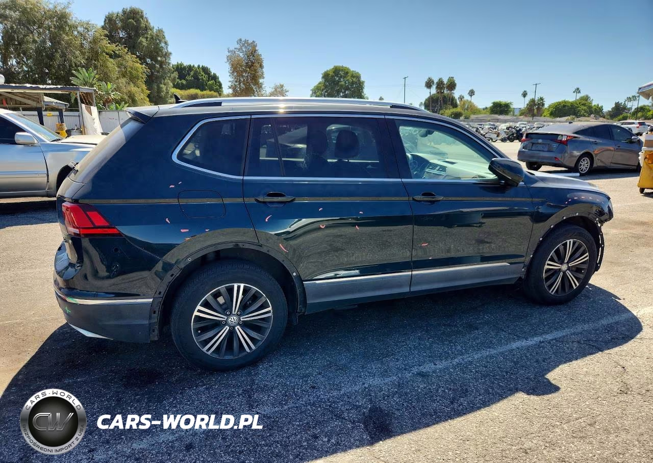 2018 Volkswagen Tiguan Se VIN:3VV2B7AX7JM162943 - 3