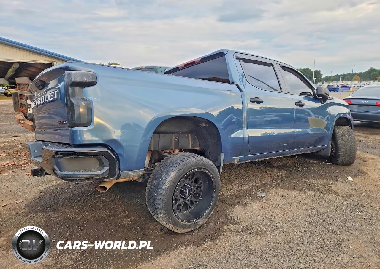 2024 Chevrolet Silverado K1500 Trail Boss Custom VIN:3GCPDCEK5RG309230 - 3