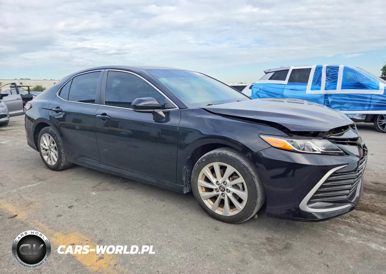 2021 Toyota Camry Le VIN:4T1C11AK9MU445475 - 4