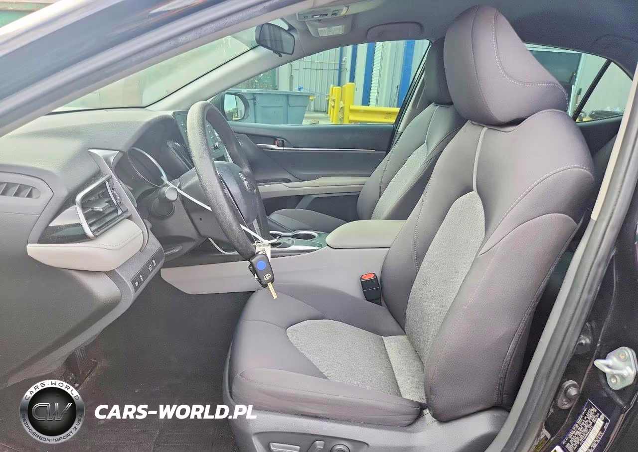 2021 Toyota Camry Le VIN:4T1C11AK9MU445475 - 7