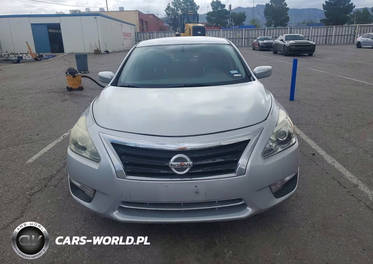 2015 Nissan Altima 2.5 S VIN:1N4AL3AP3FC477947 - 5