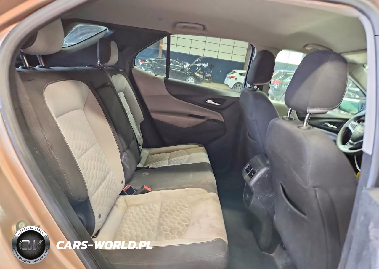 2018 Chevrolet Equinox Ls VIN:2GNAXREV5J6255574 - 11