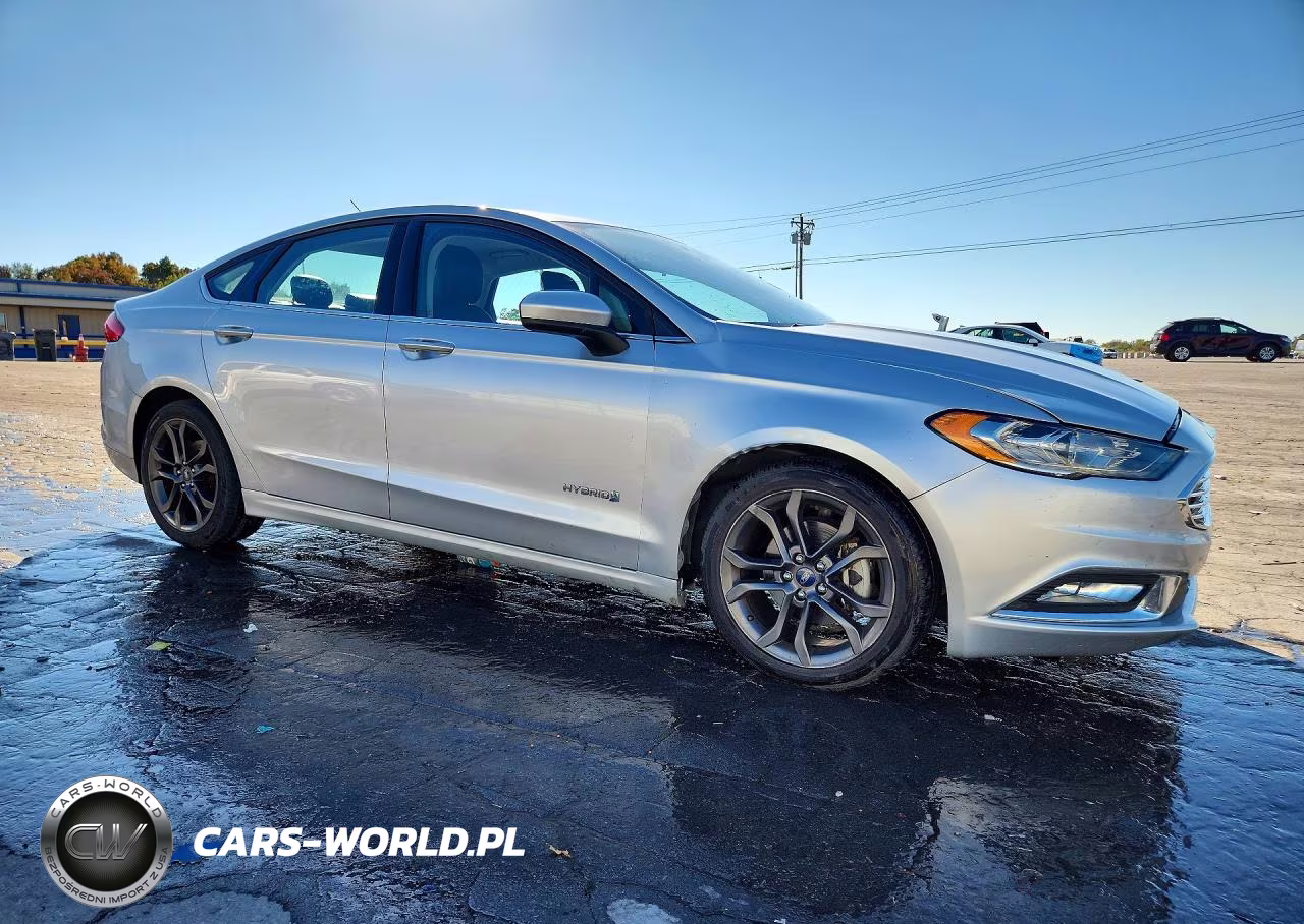 2018 Ford Fusion Se Hybrid VIN:3FA6P0LU7JR197230 - 4