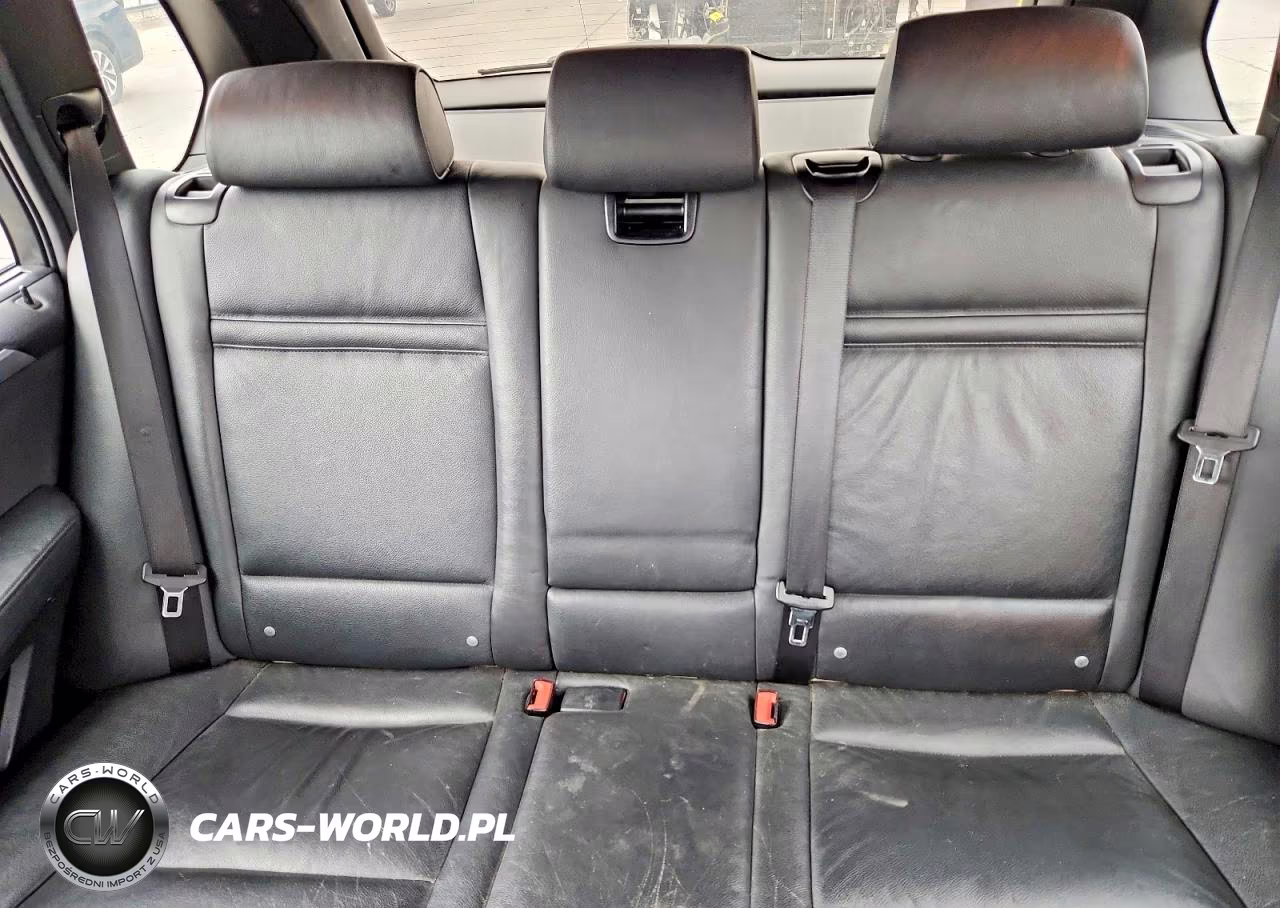 2012 BMW X5 xDrive50I VIN:5UXZV8C55CL424824 - 10