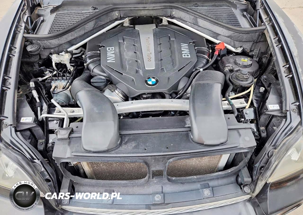 2012 BMW X5 xDrive50I VIN:5UXZV8C55CL424824 - 12