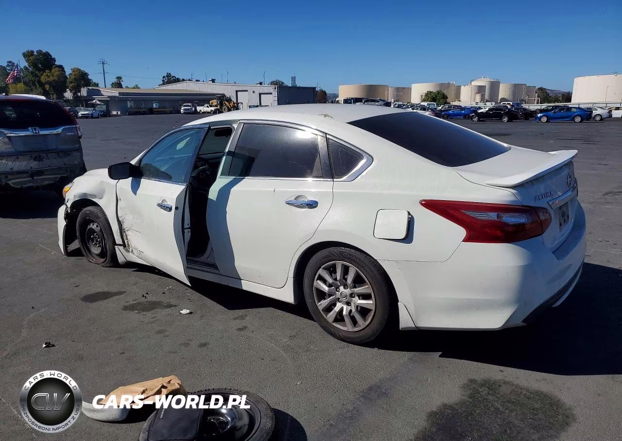 2018 Nissan Altima 2.5 S VIN:1N4AL3AP3JC144396 - 2