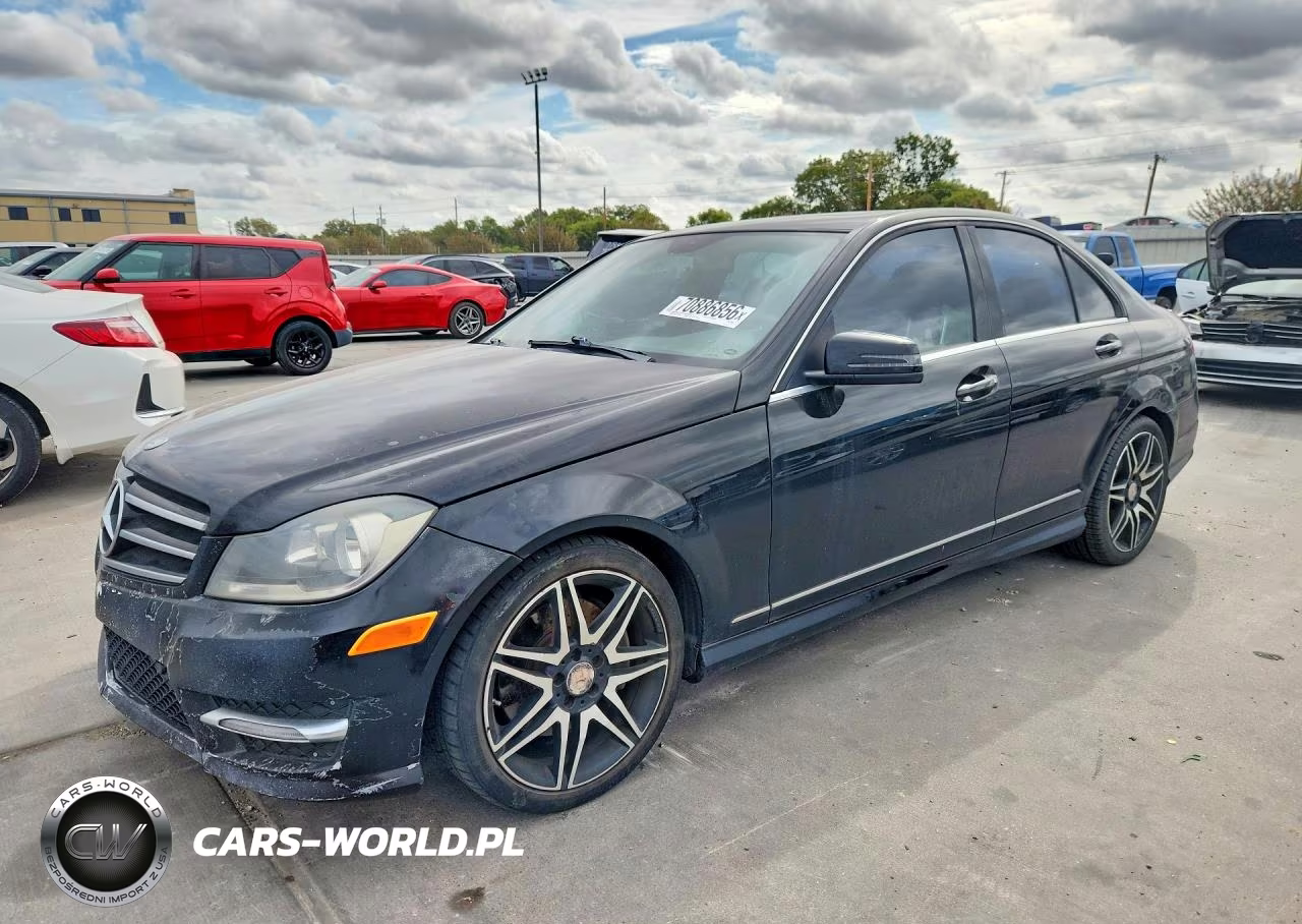2014 Mercedes-Benz C 300 4Matic VIN:WDDGF8AB3EG208664 - 1