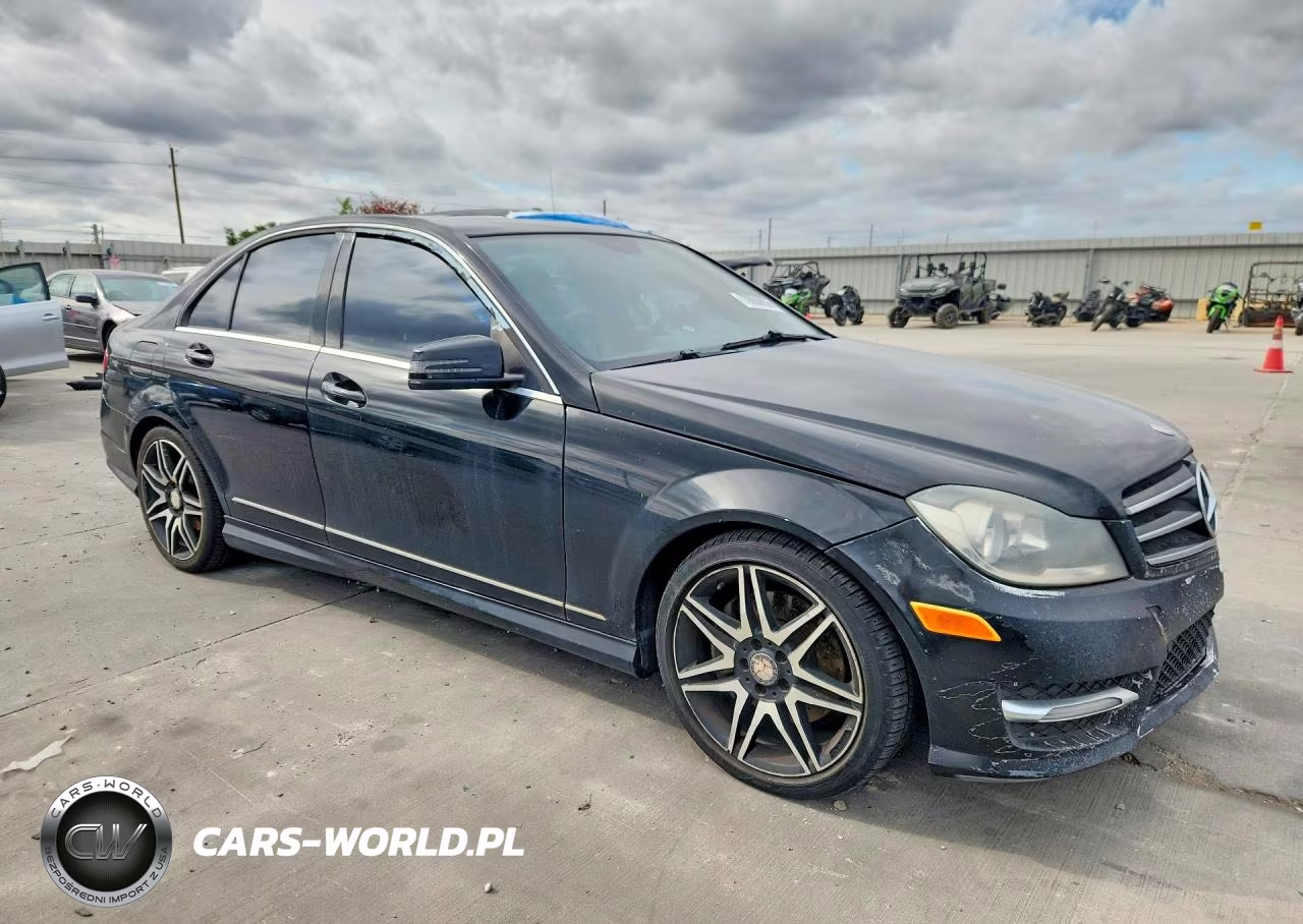2014 Mercedes-Benz C 300 4Matic VIN:WDDGF8AB3EG208664 - 4