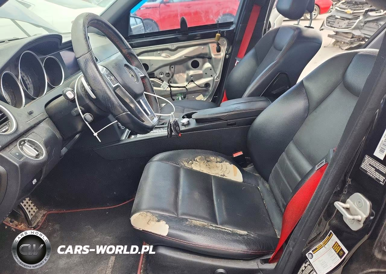 2014 Mercedes-Benz C 300 4Matic VIN:WDDGF8AB3EG208664 - 7