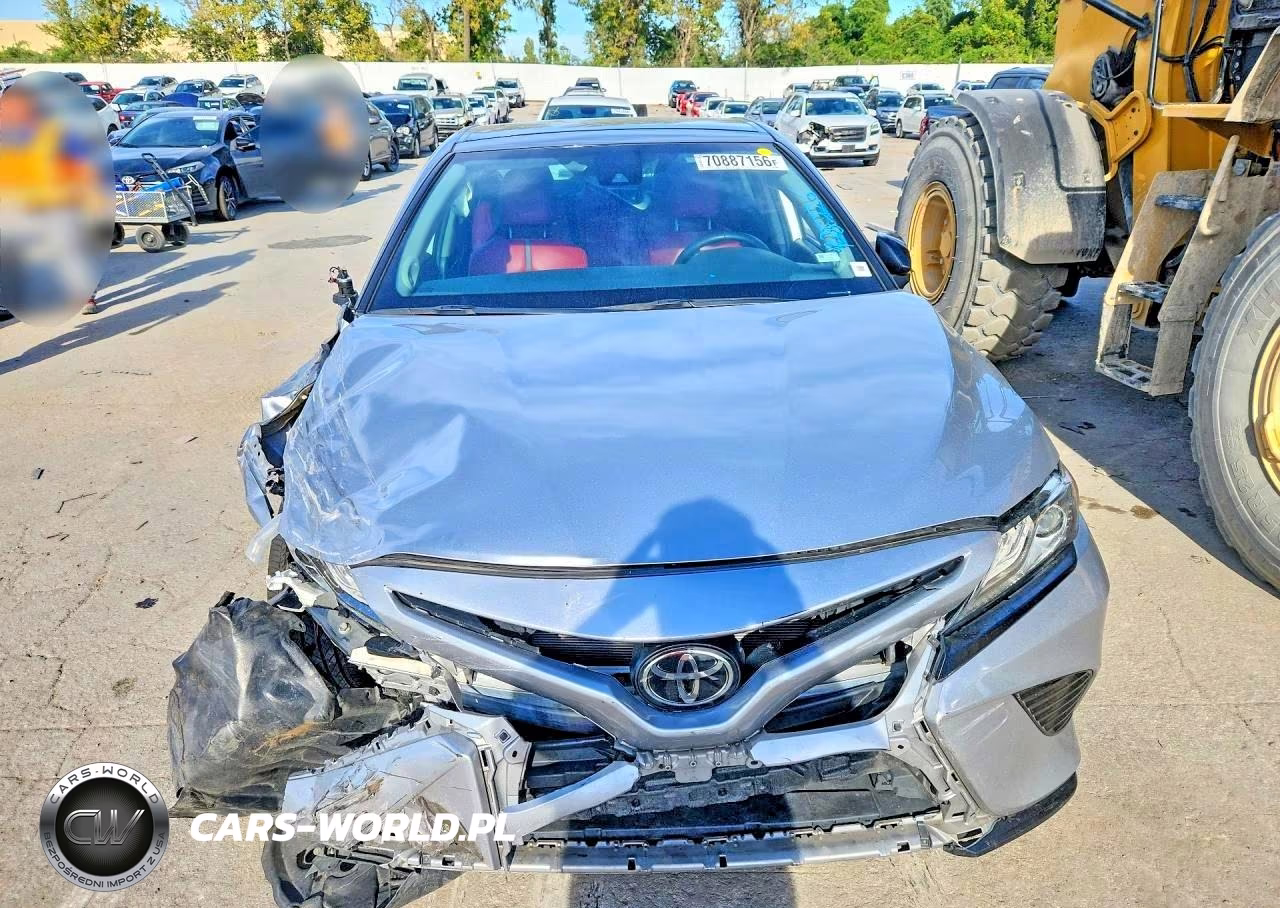 2019 Toyota Camry Xse VIN:4T1B61HK3KU164692 - 5