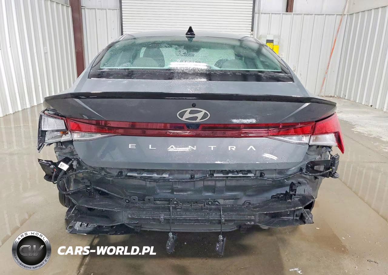 2026 Hyundai Elantra Sel Sport VIN:KMHLM4DG2TU122464 - 6