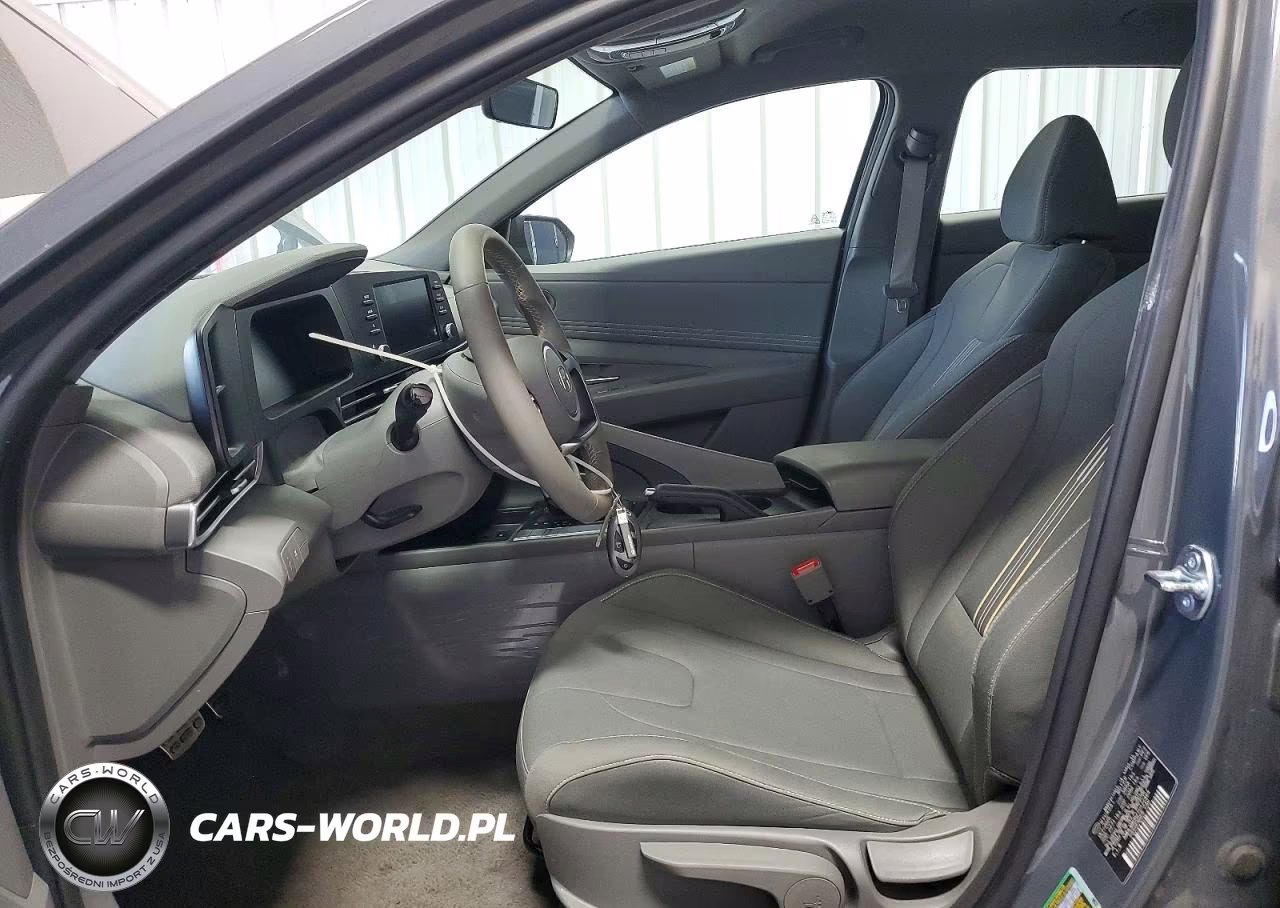 2026 Hyundai Elantra Sel Sport VIN:KMHLM4DG2TU122464 - 7
