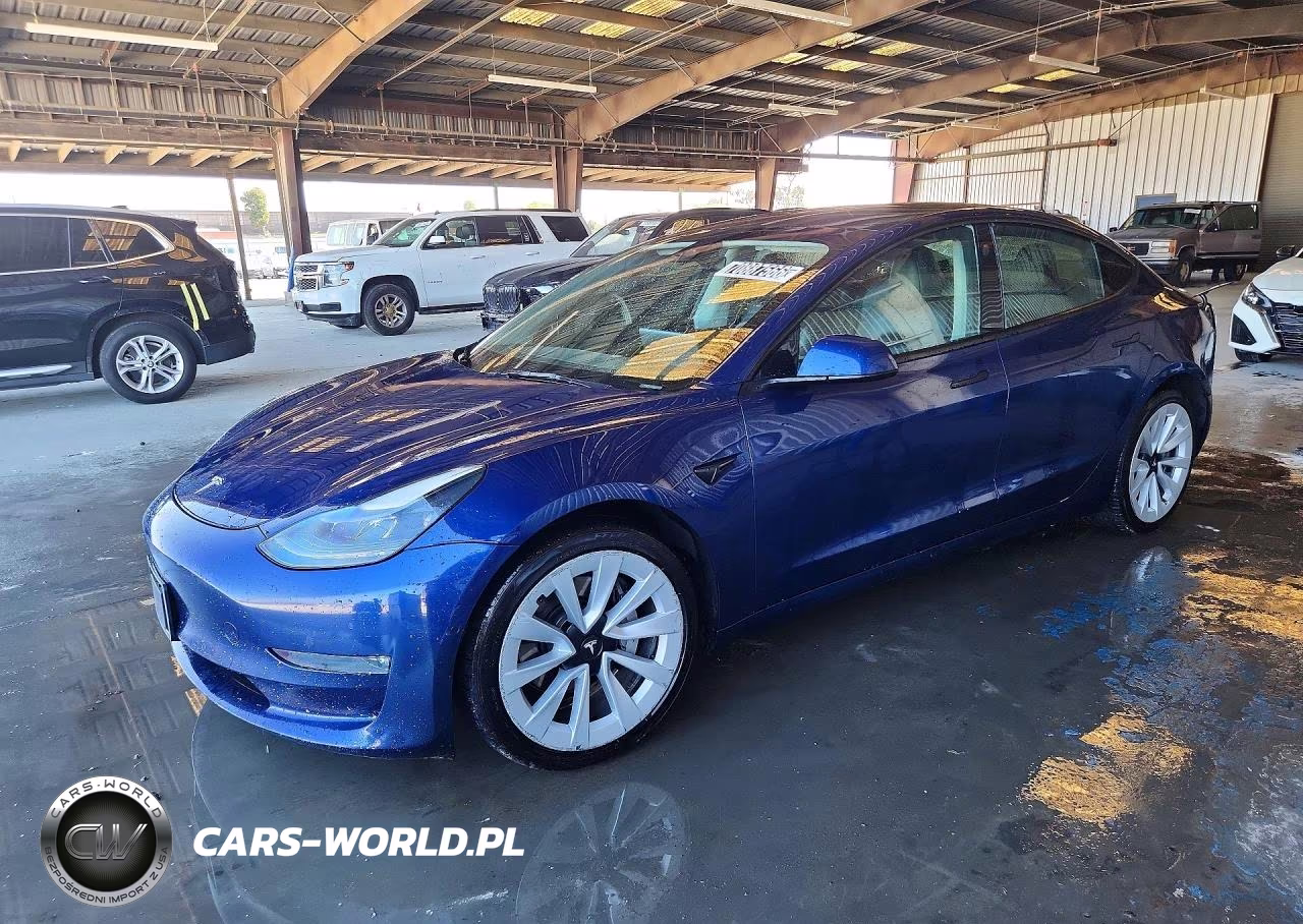 2022 Tesla Model 3 – zdjęcie 1 z 12