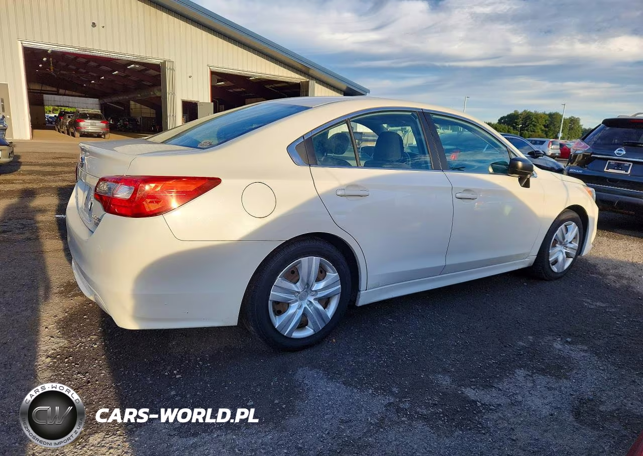 2016 Subaru Legacy 2.5I VIN:4S3BNAA68G3063083 - 3