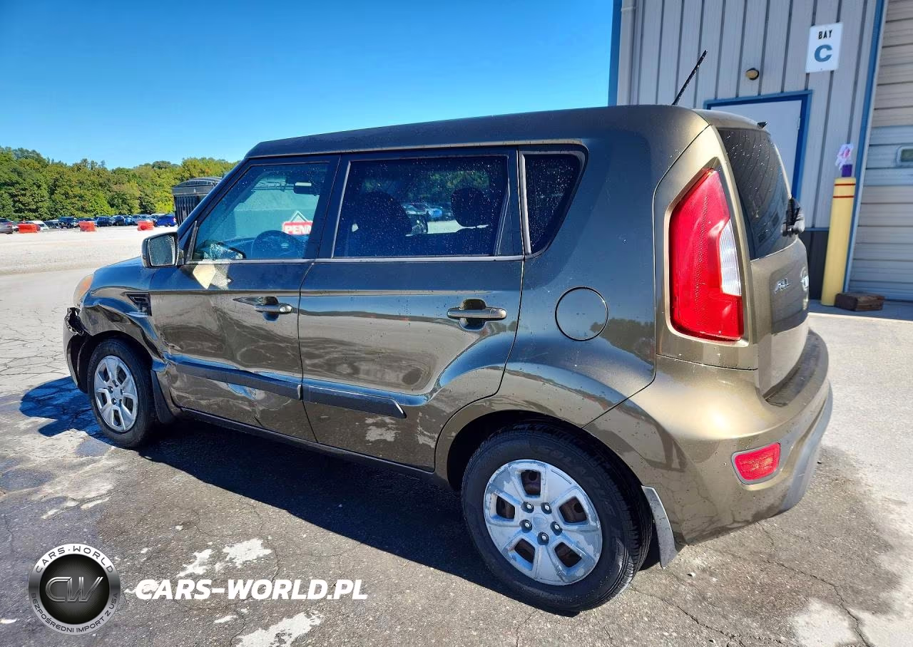 2013 Kia Soul Base VIN:KNDJT2A57D7531467 - 2