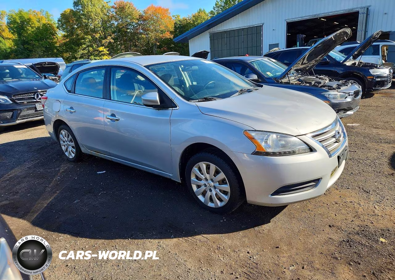 2014 Nissan Sentra S VIN:1N4AB7AP1EN850187 - 4