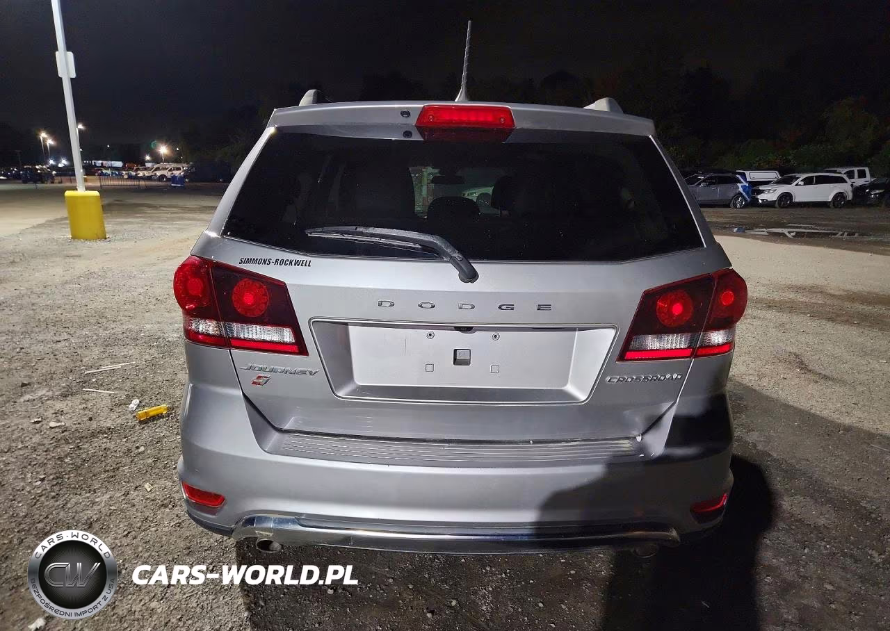 2018 Dodge Journey Crossroad VIN:3C4PDDGG2JT430517 - 6