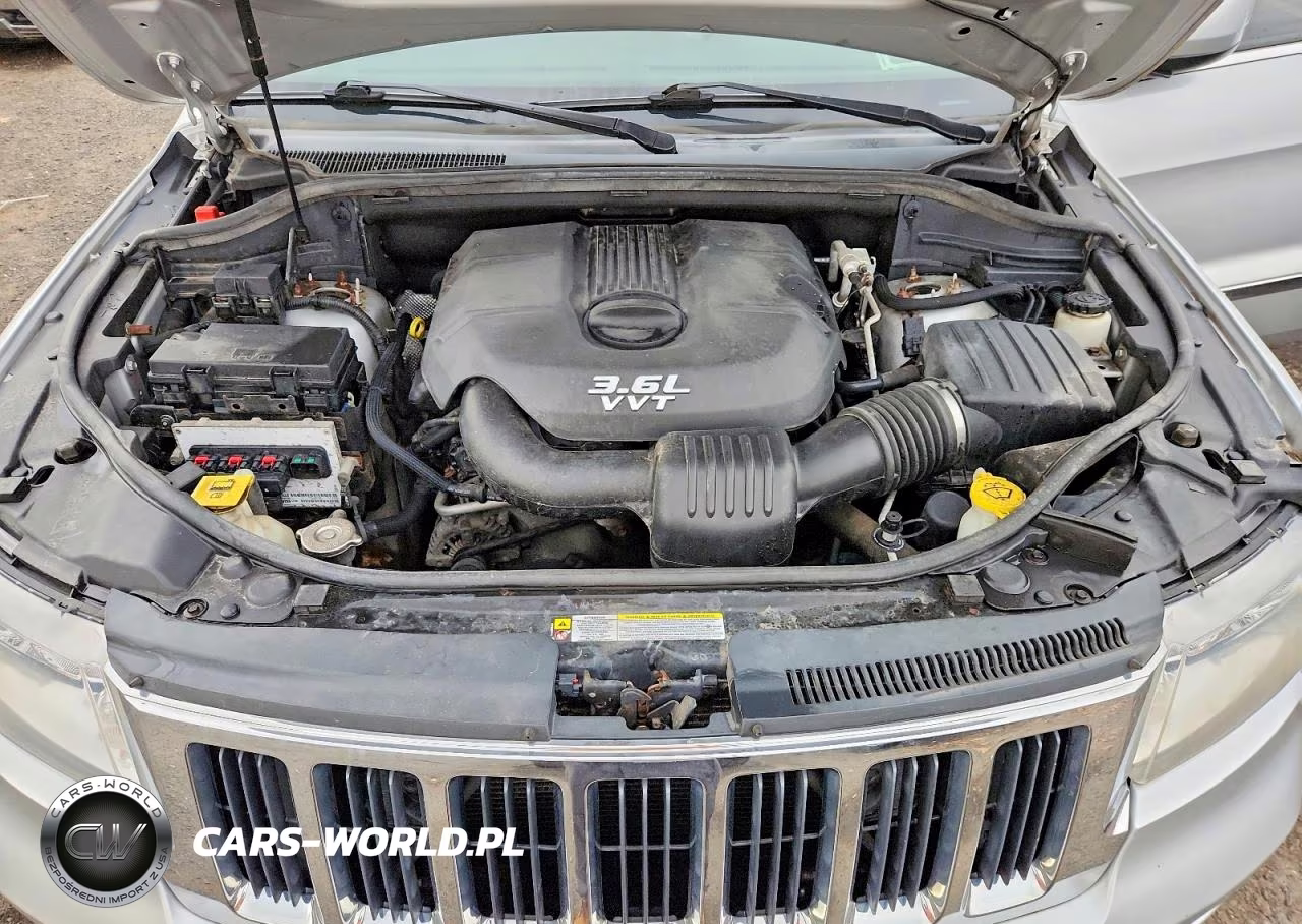 2012 Jeep Grand Cherokee Laredo VIN:1C4RJFAG2CC166493 - 12