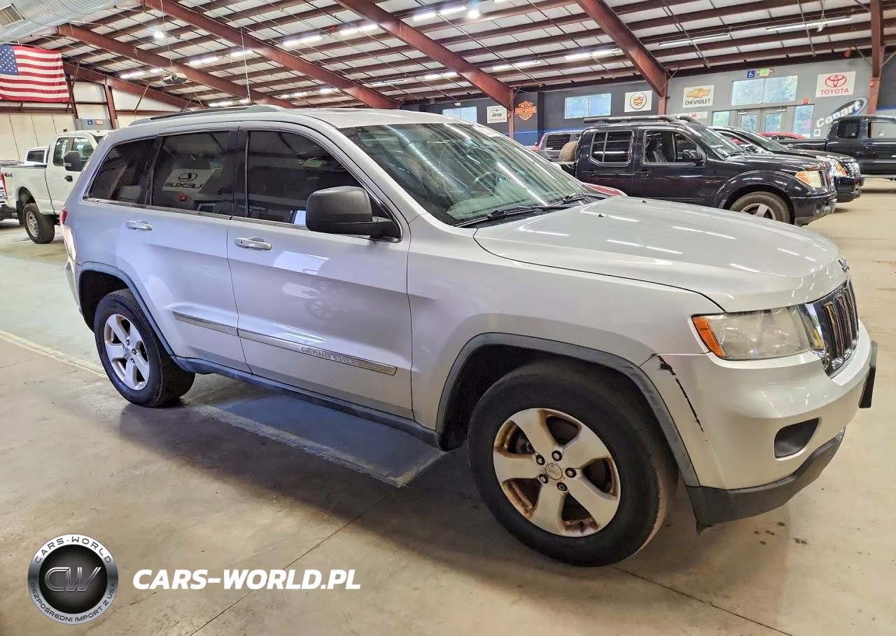 2012 Jeep Grand Cherokee Laredo VIN:1C4RJFAG2CC166493 - 4