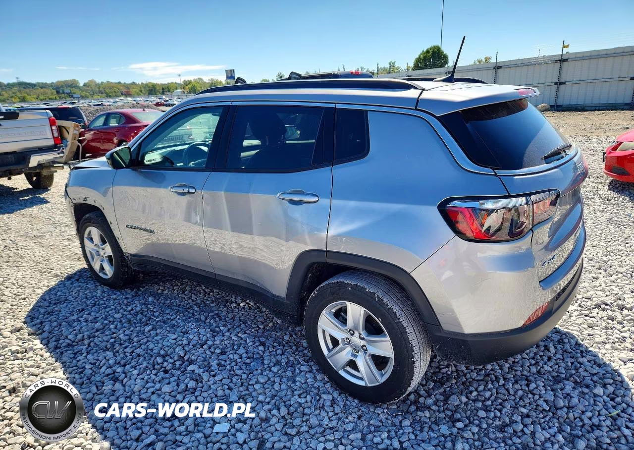 2022 Jeep Compass Latitude VIN:3C4NJDBB5NT136045 - 2