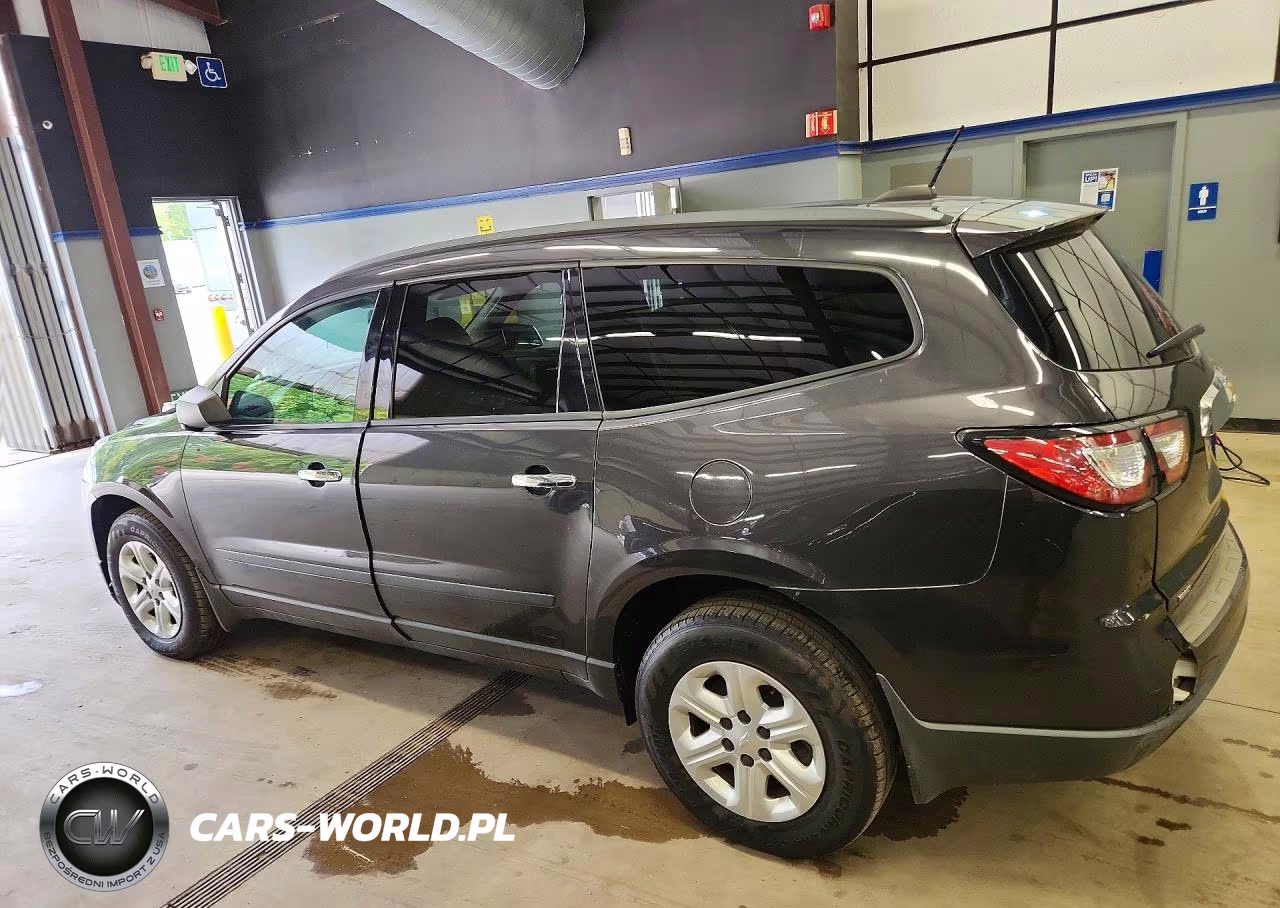 2016 Chevrolet Traverse Ls VIN:1GNKVFED6GJ165880 - 2