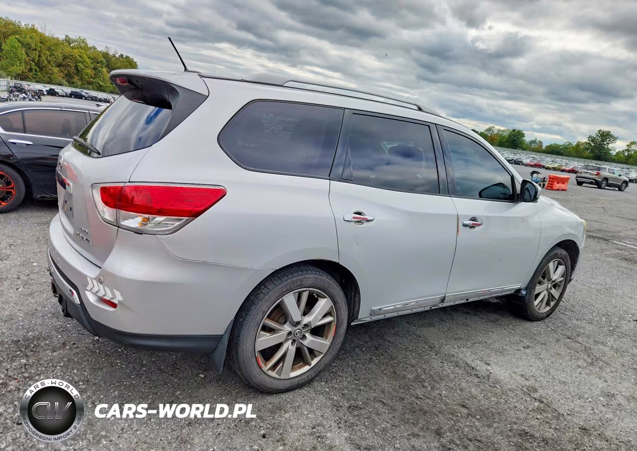 2013 Nissan Pathfinder Platinum VIN:5N1AR2MM1DC666674 - 3