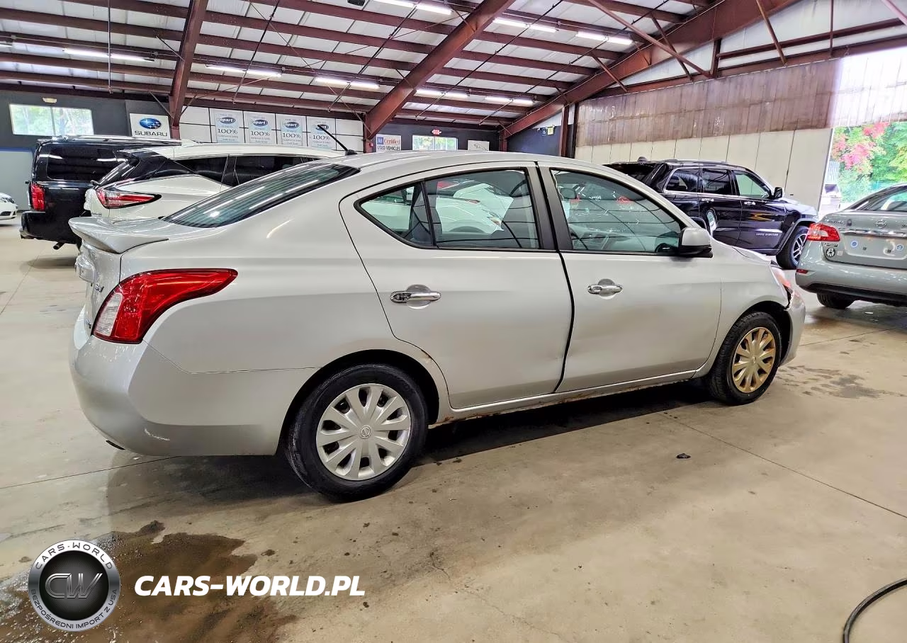 2013 Nissan Versa 1.6 S VIN:3N1CN7AP5DL853508 - 3