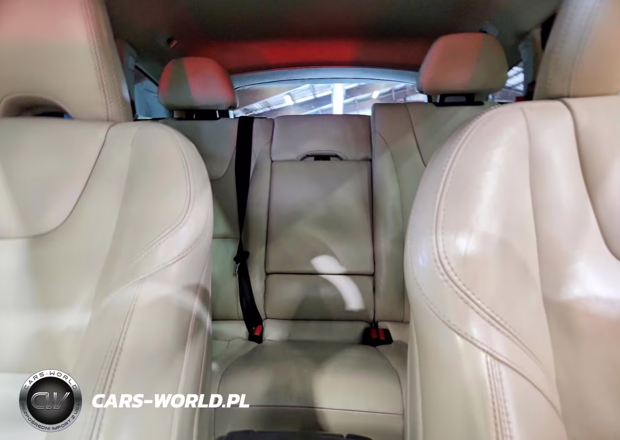2015 Volvo V60 Cross Country Premier VIN:YV4612HK1F1000646 - 10