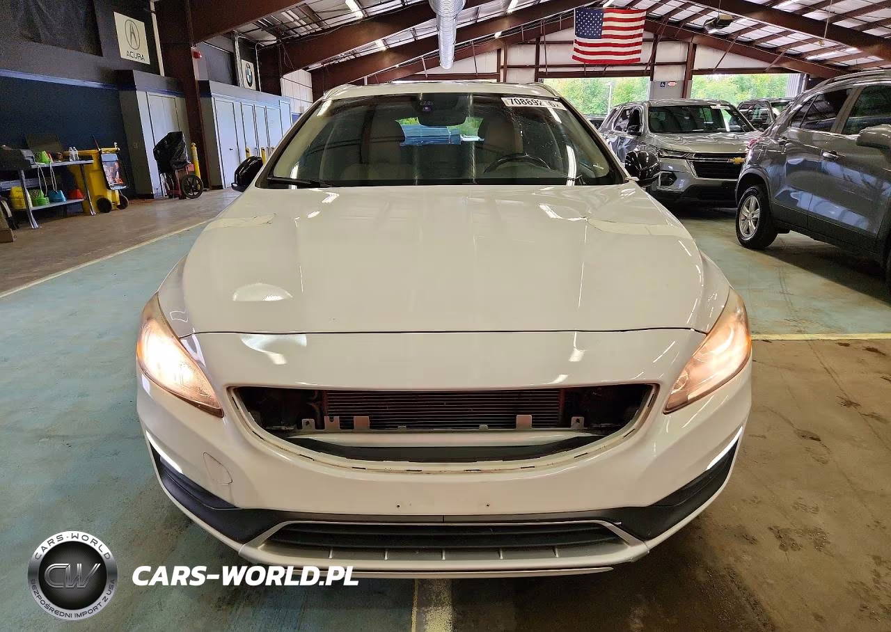 2015 Volvo V60 Cross Country Premier VIN:YV4612HK1F1000646 - 5