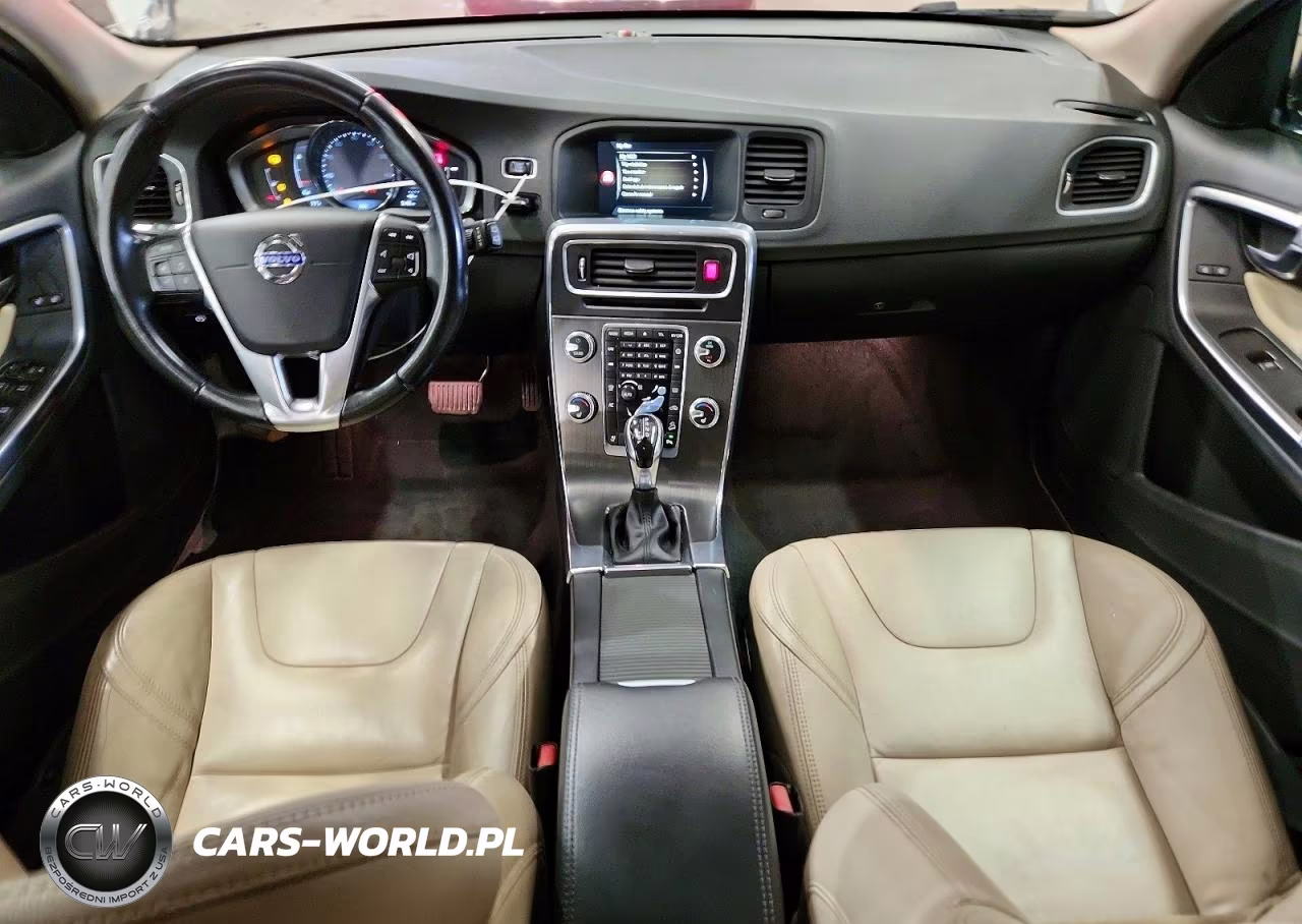 2015 Volvo V60 Cross Country Premier VIN:YV4612HK1F1000646 - 8