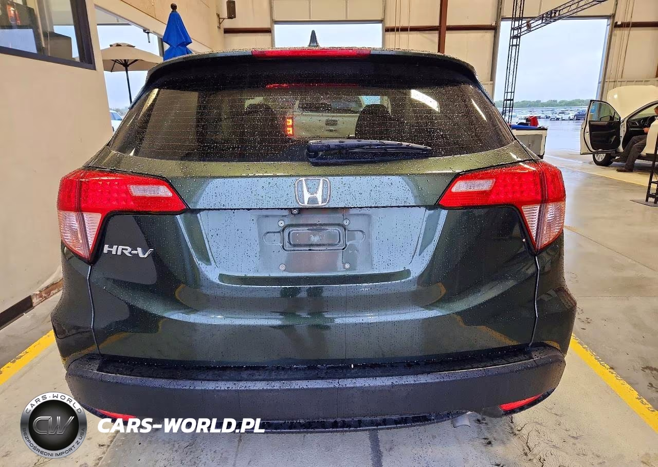 2017 Honda Hr-V Lx VIN:3CZRU5H33HM704560 - 6