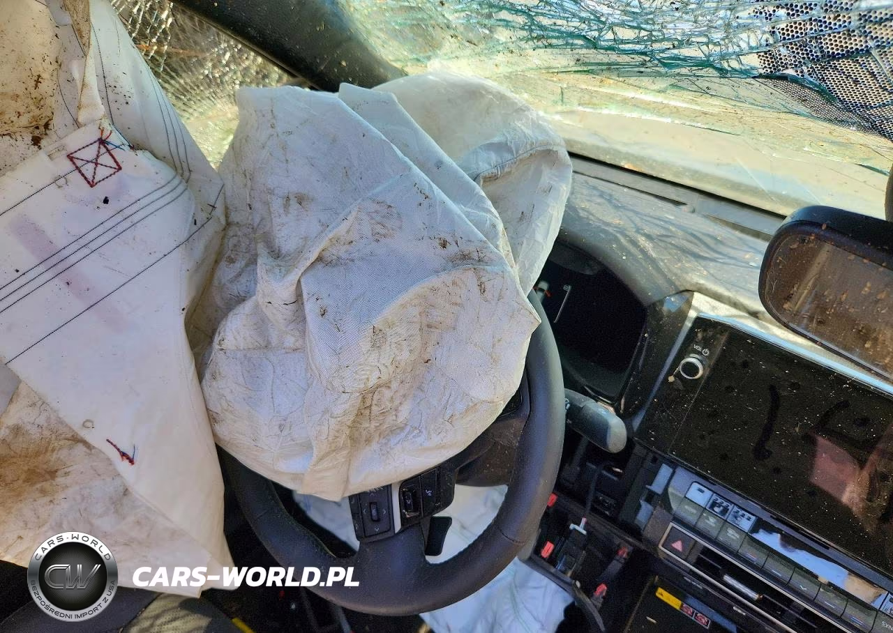 2025 Toyota Camry Xse VIN:4T1DAACK3SU207491 - 9