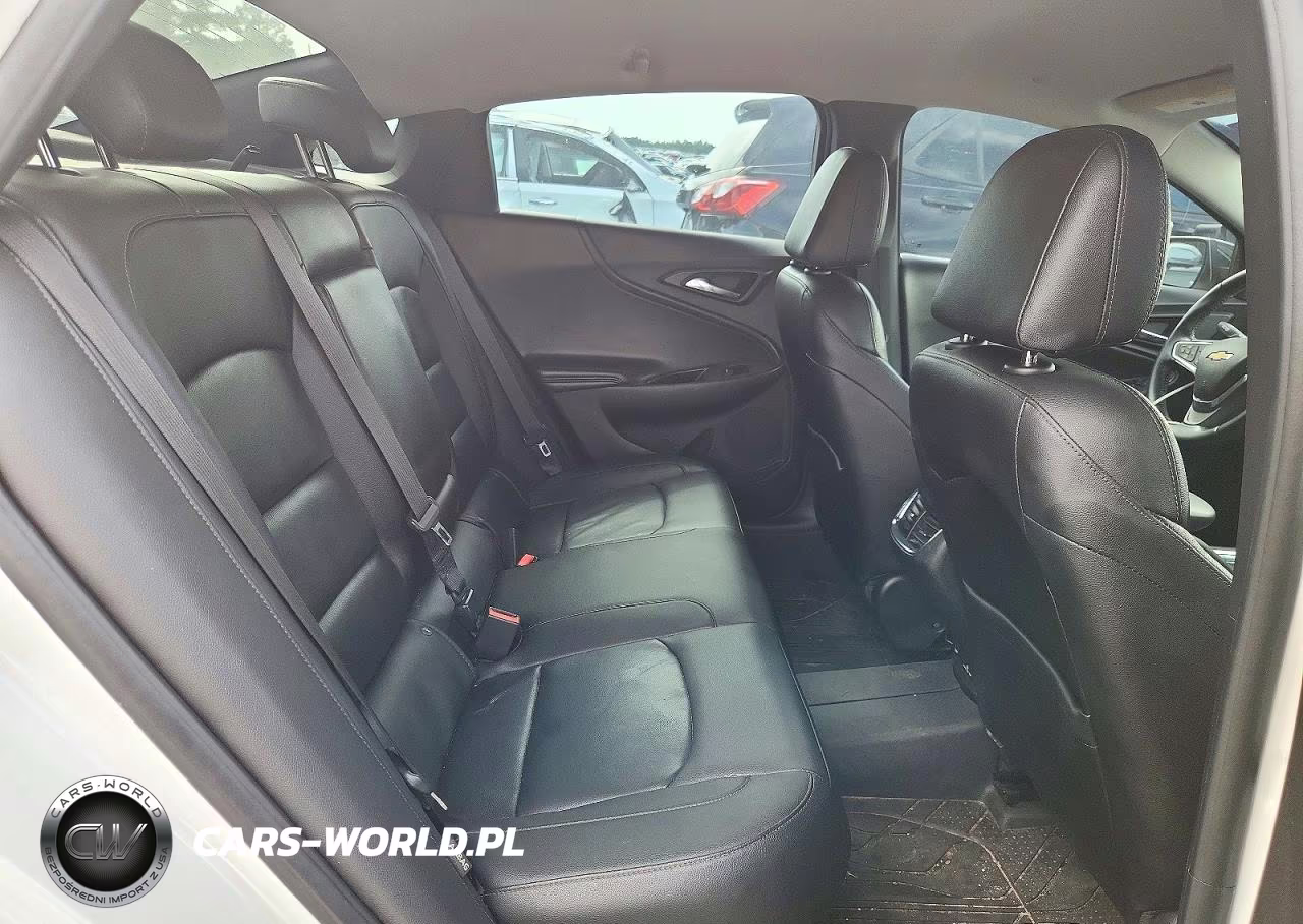 2018 Chevrolet Malibu Lt VIN:1G1ZD5ST1JF189023 - 10