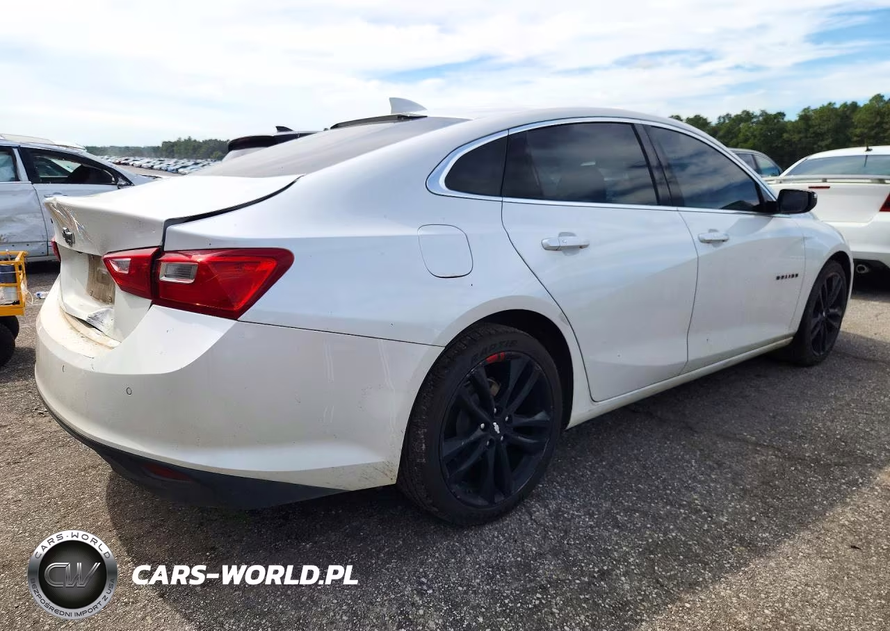 2018 Chevrolet Malibu Lt VIN:1G1ZD5ST1JF189023 - 3