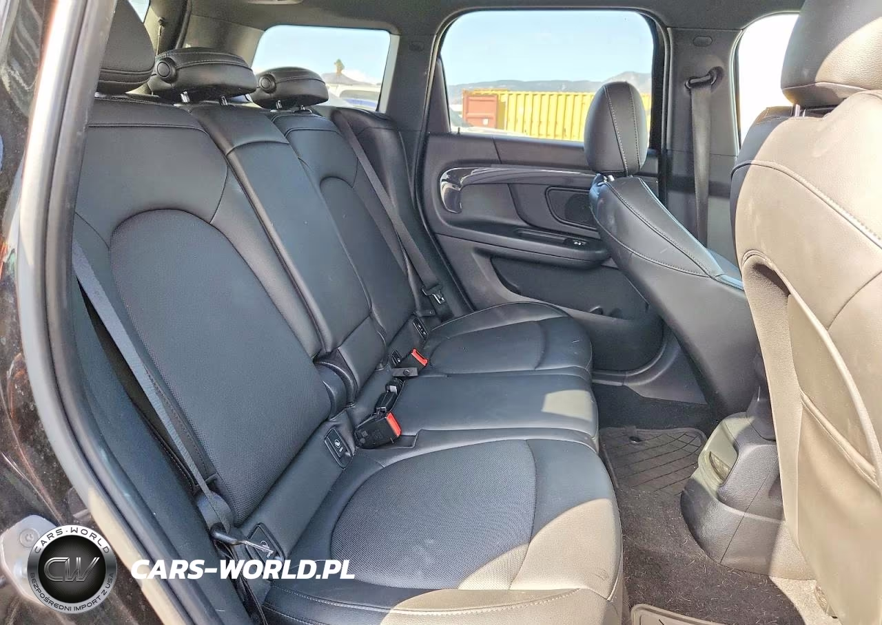 2019 Mini Cooper S Countryman VIN:WMZYT3C56K3E96817 - 10
