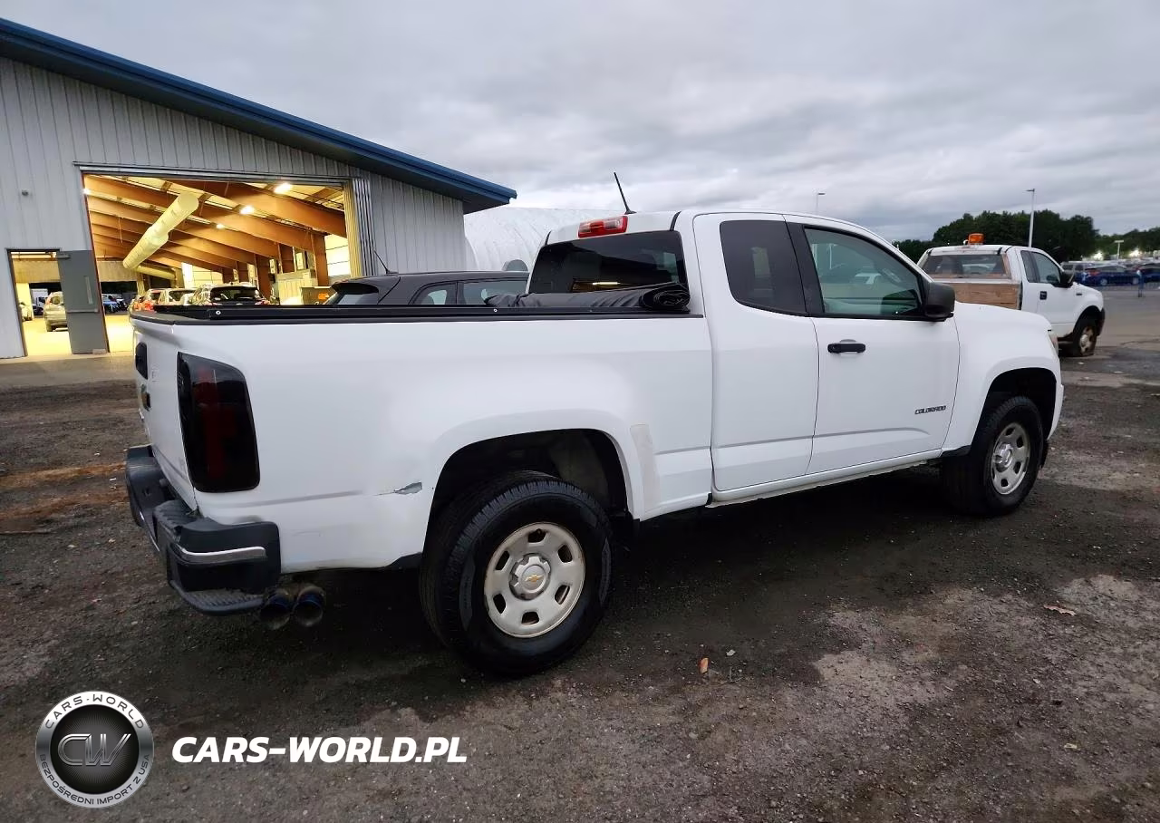 2017 Chev Colorado VIN:1GCHSBEA4H1288945 - 3