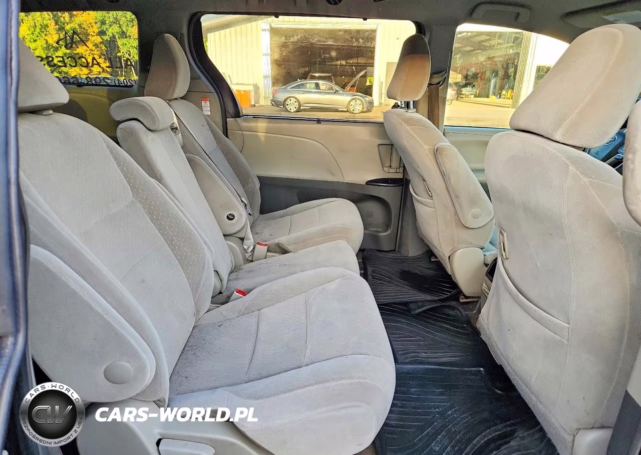 2017 Toyota Sienna Le VIN:5TDKZ3DCXHS816680 - 11